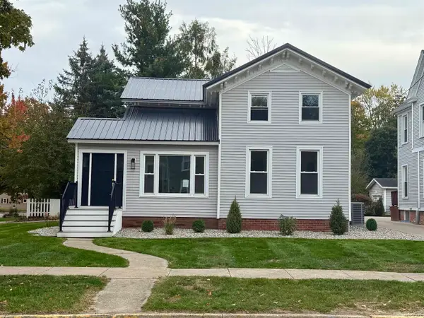 705 College, Adrian, MI 49221