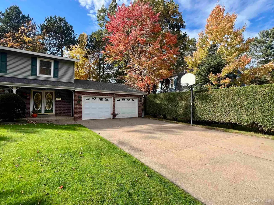 19 Elder, Marquette, MI 49855 - Image #2