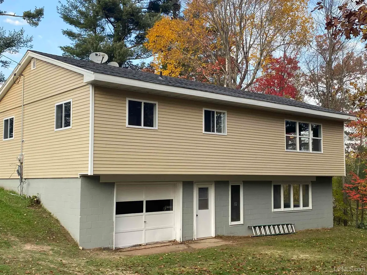 4724 Reagan, Florence Town, WI 54121 - Image #1