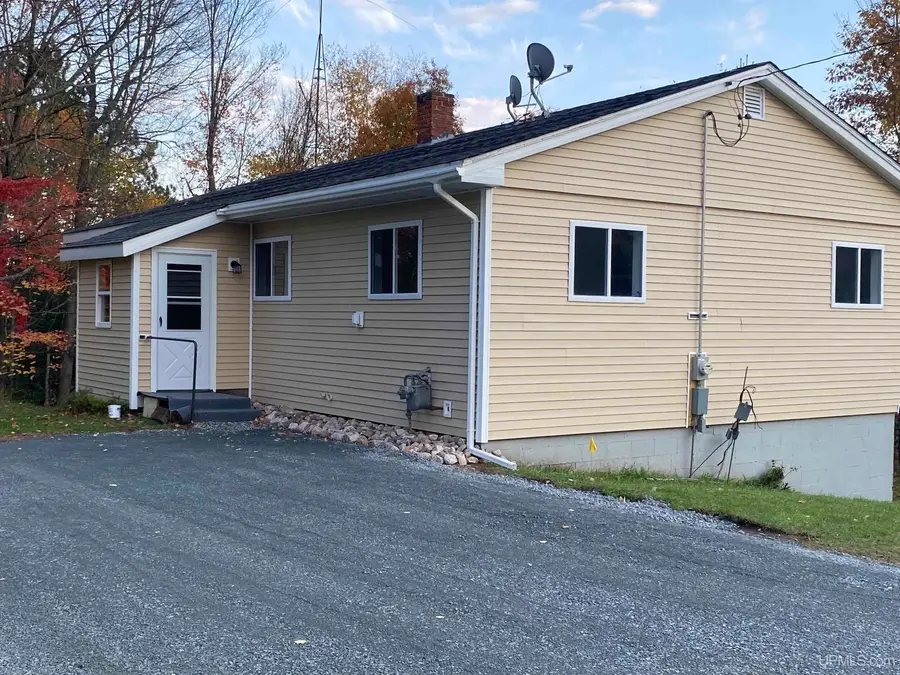 4724 Reagan, Florence Town, WI 54121 - Image #2