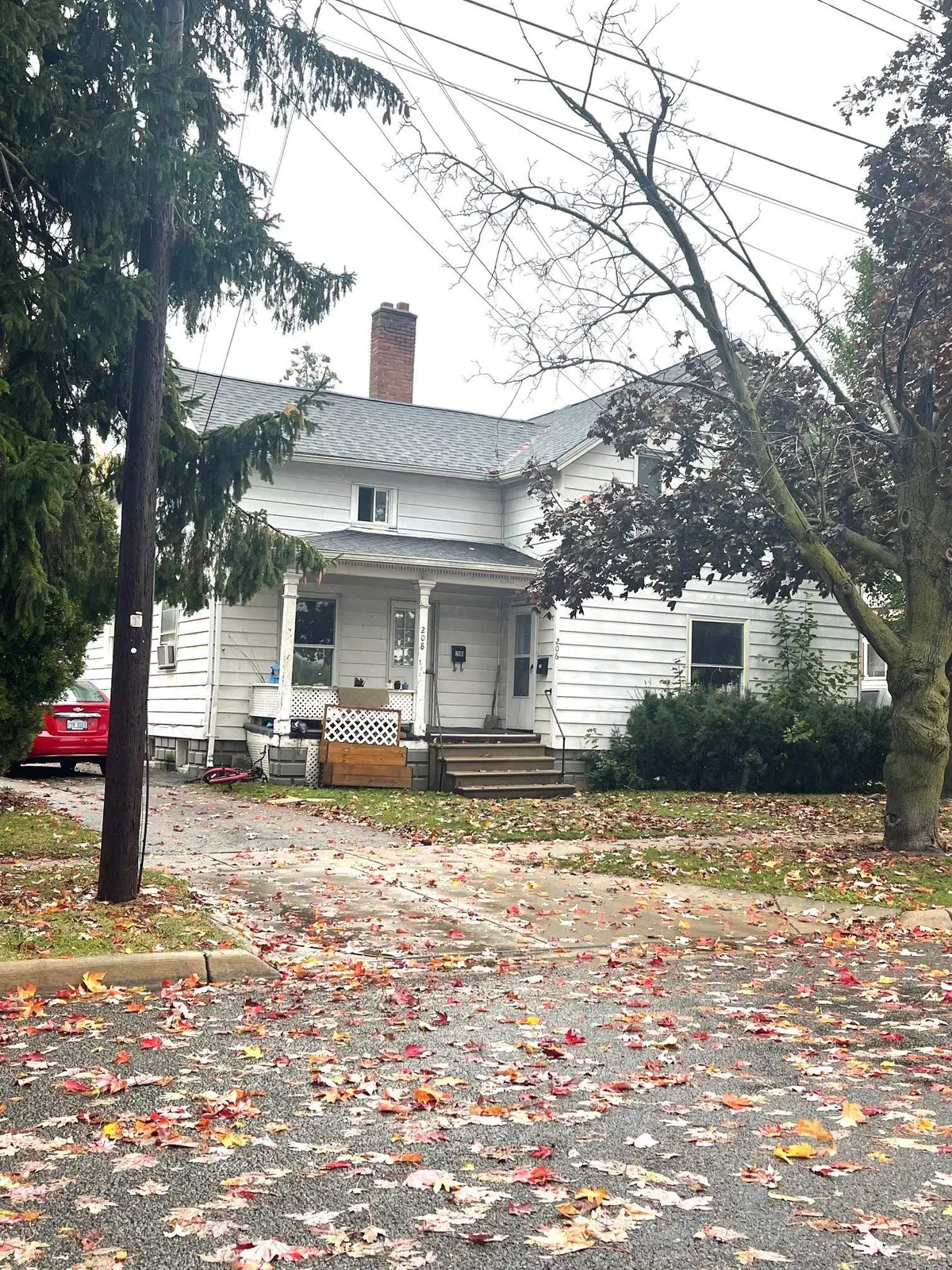 206-208 N Howell, Owosso, MI 48867 - #1