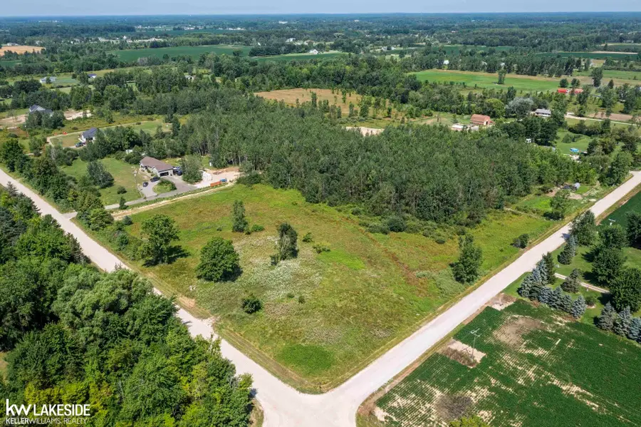 2005 Braidwood, Riley Township, MI 48041 - Image #3