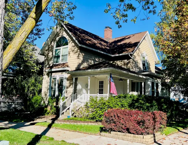 1715 5th, Bay City, MI 48708