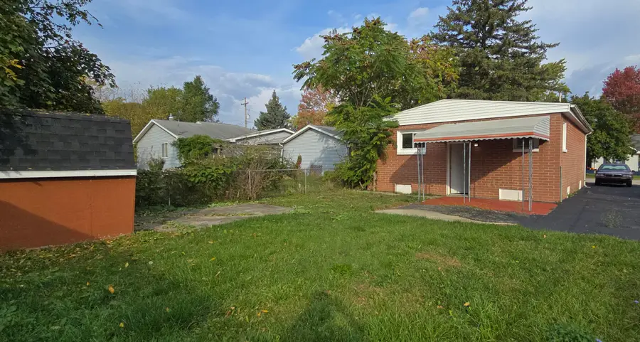 1230 Decamp, Burton, MI 48529 - Image #2