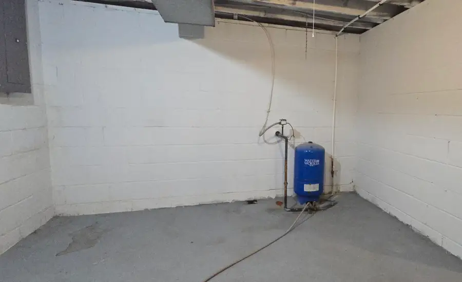 1230 Decamp, Burton, MI 48529 - Image #3