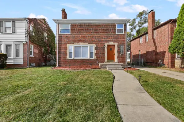 18915 Lauder, Detroit, MI 48235