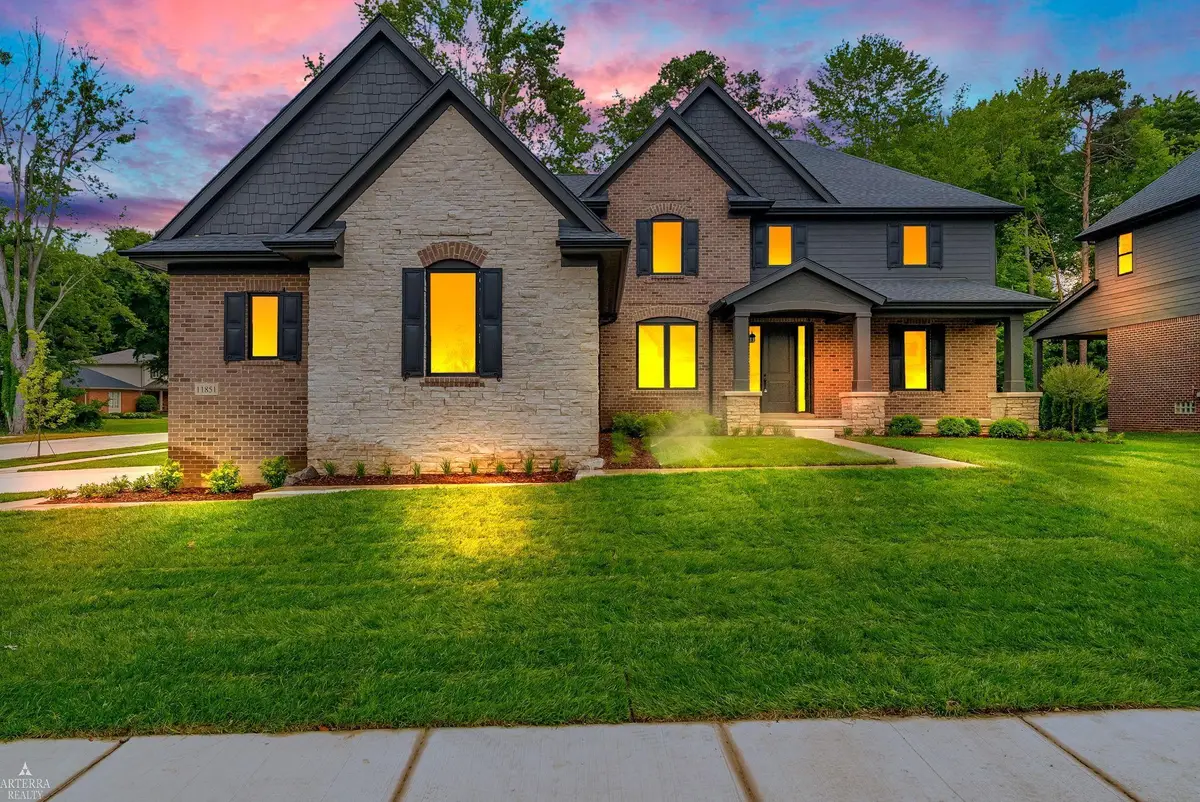 11851 Ovation Court, Shelby Charter Township, MI 48315 - Image #1