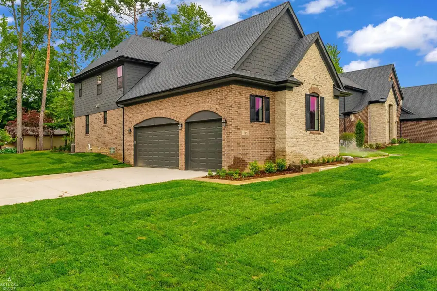 11851 Ovation Court, Shelby Charter Township, MI 48315 - Image #3