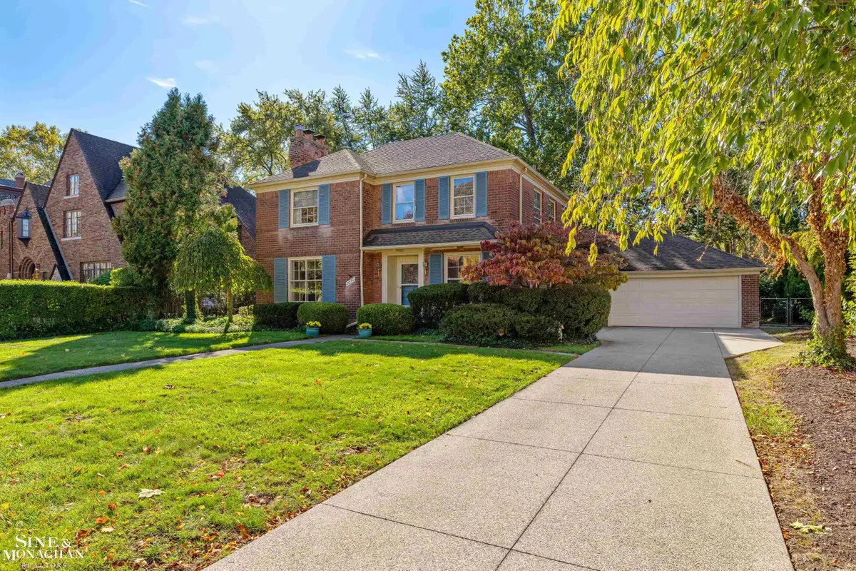 1031 Kensington, Grosse Pointe Park, MI 48230 - Image #1