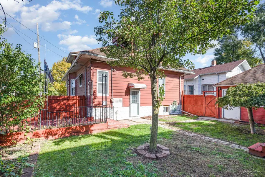 1000 E Florence, Bay City, MI 48706 - Image #2