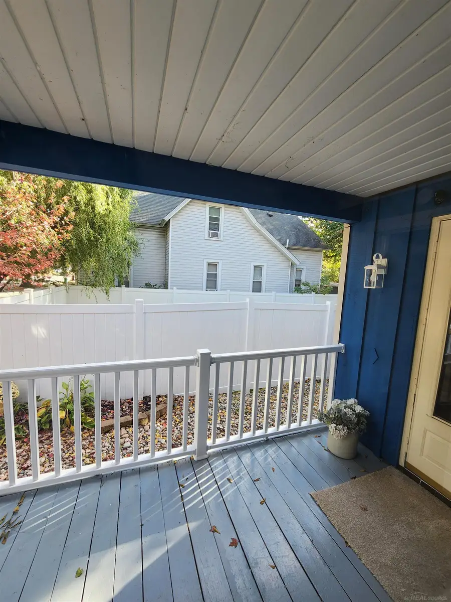 77 Hubbard, Mount Clemens, MI 48043 - Image #2