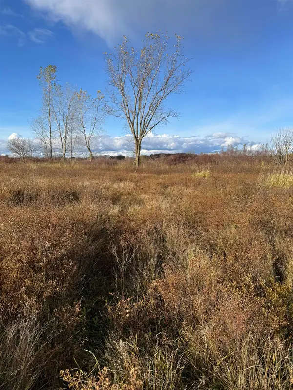 00 Weber, Columbus, MI 48063