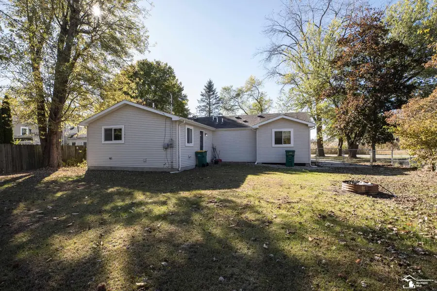 30348 W Huron River, Belleville, MI 48134 - Image #3