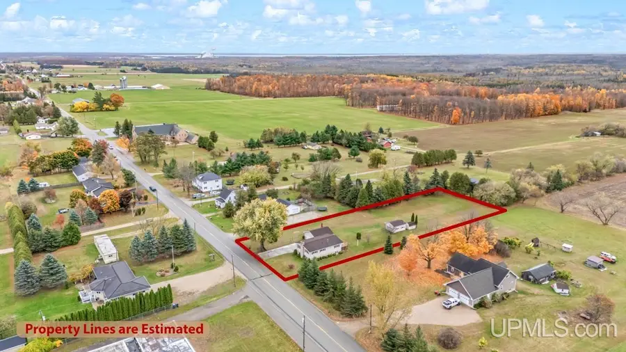3949 Co 416 20th, Escanaba Township, MI 49829 - Image #3