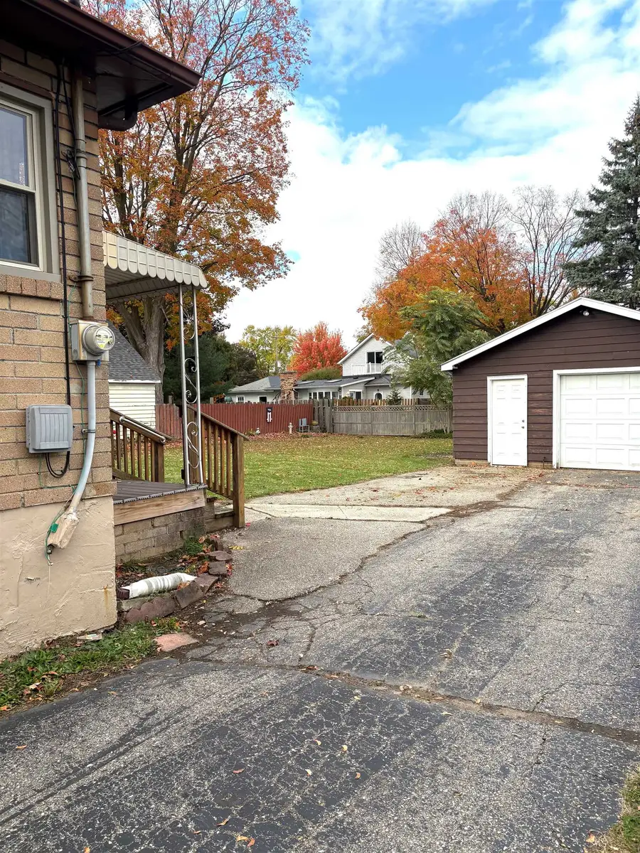 509 Abbott, Owosso, MI 48867 - Image #3