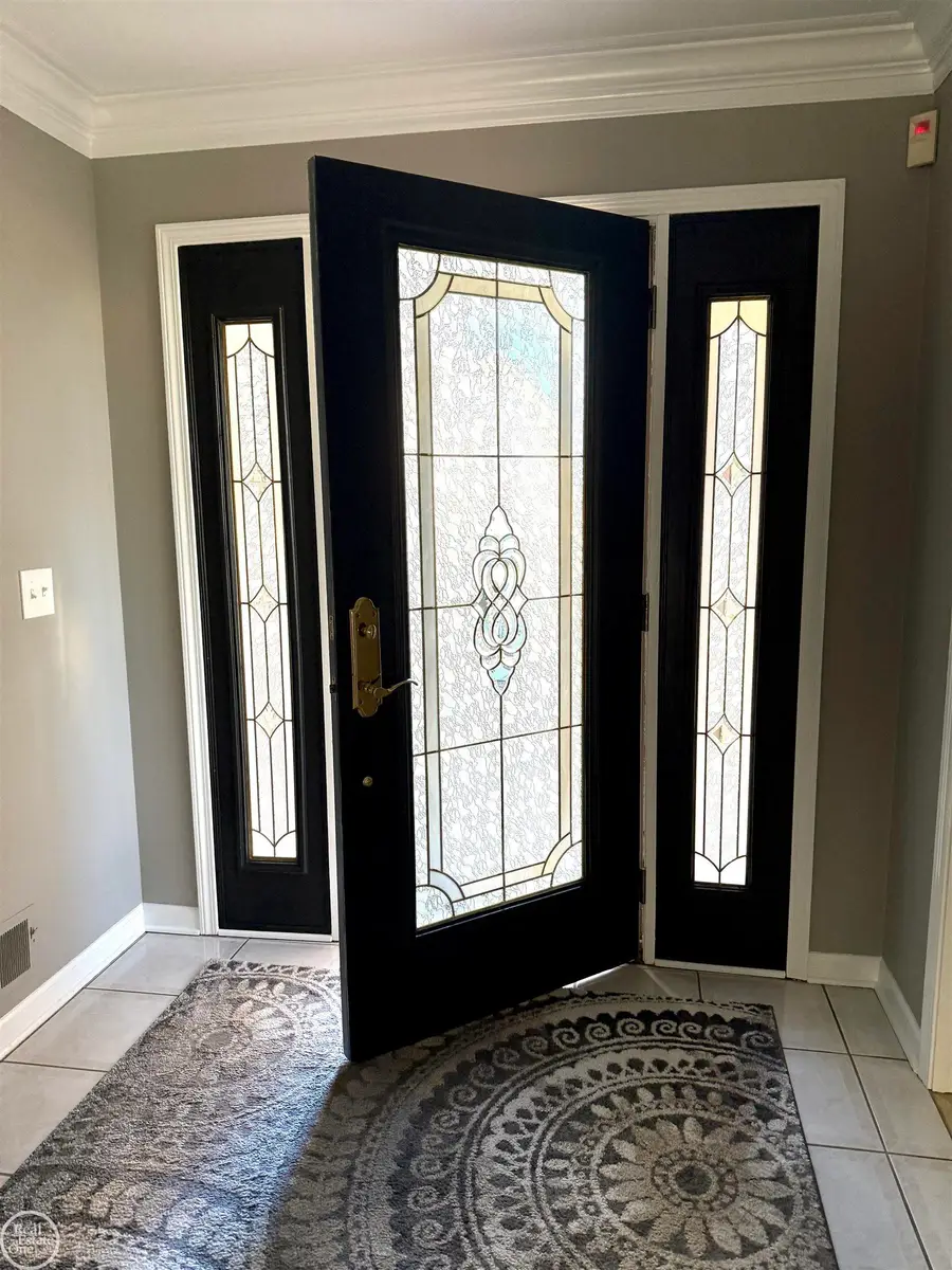 36431 Harness Circle #49, Clinton Township, MI 48035 - Image #3