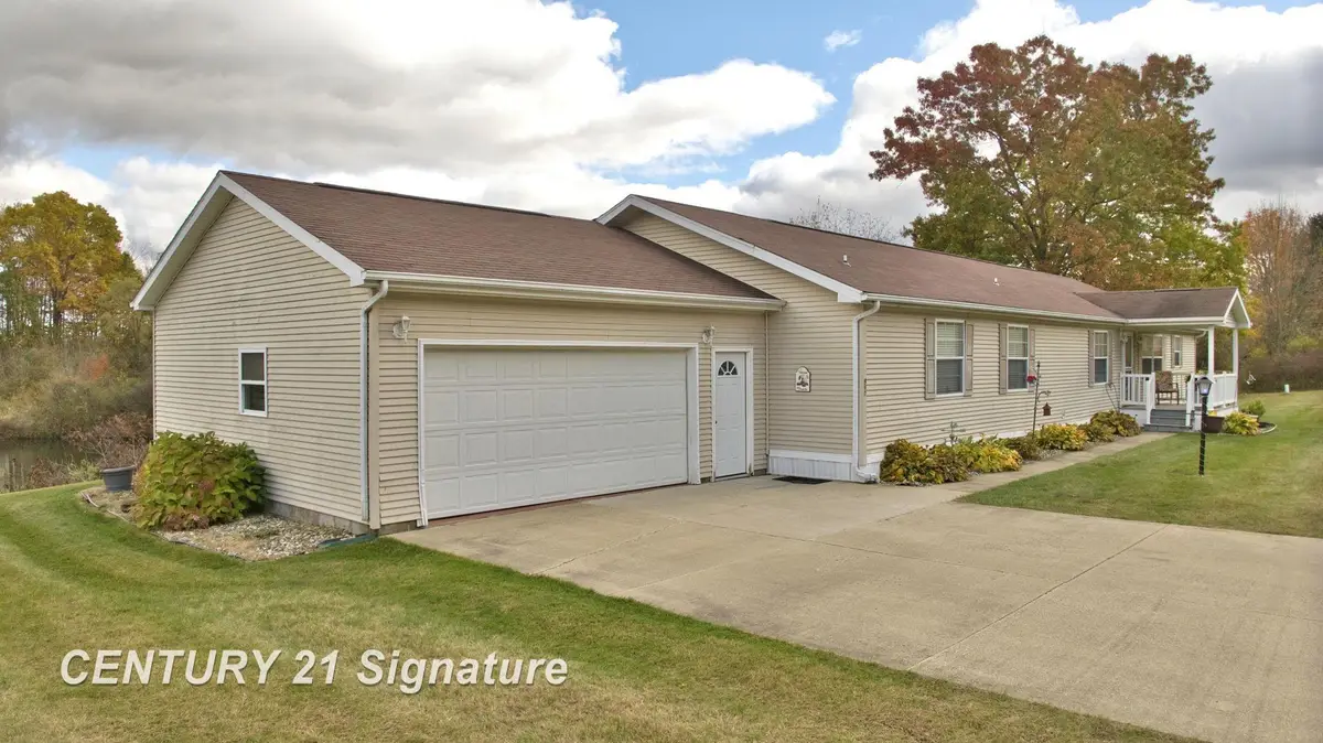 897 Park View, Clio, MI 48420 - Image #1