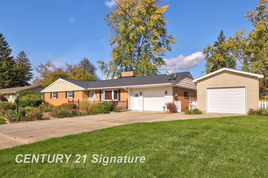 3646 Holly, Saginaw, MI 48604 - Image #2