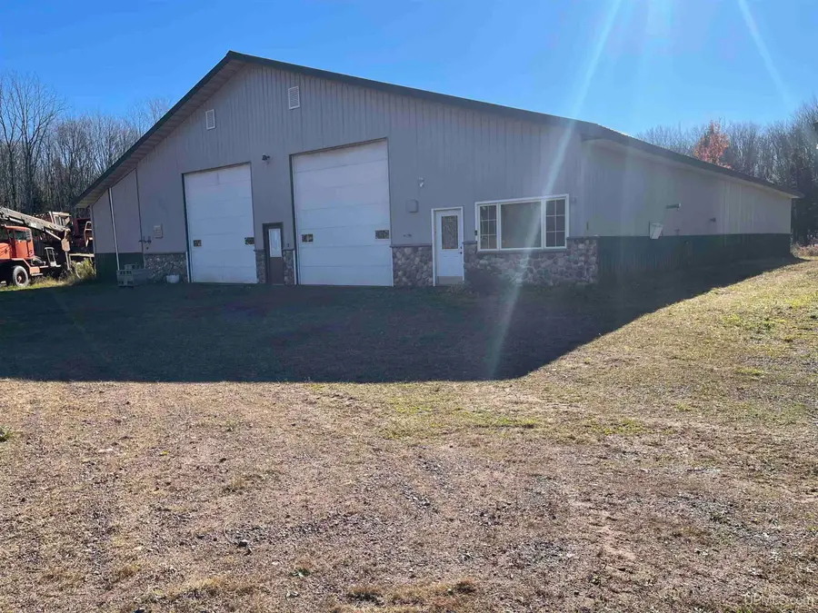 E3233 Lake, Ironwood, MI 49938 - Image #2