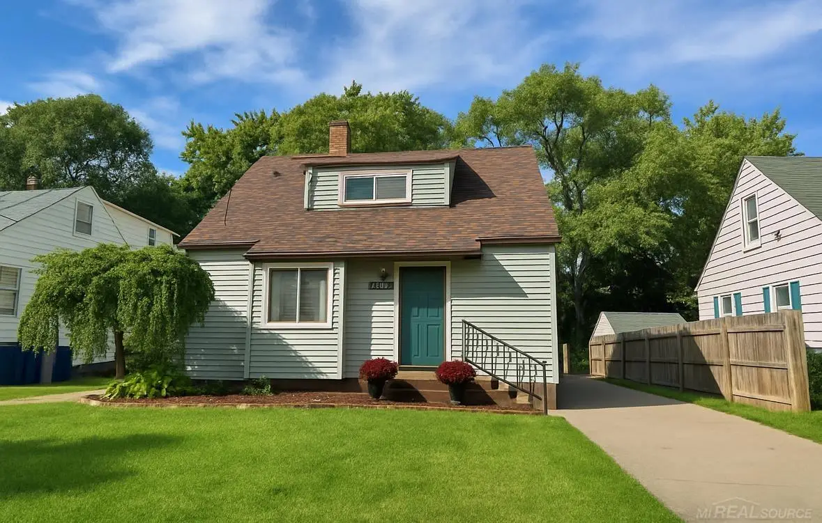 2608 Cumings, Flint, MI 48503 - #1