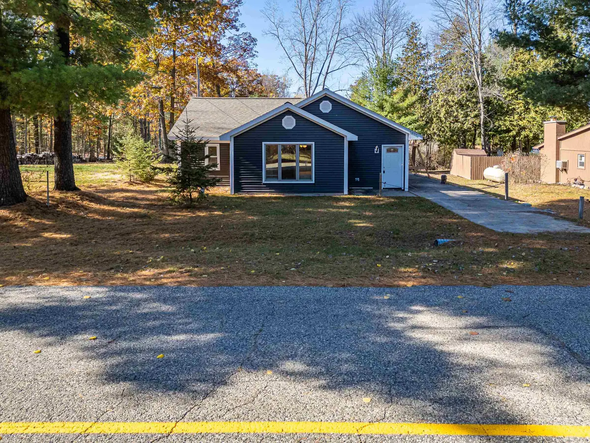 5827 Cedar Lake, Gladwin, MI 48624 - Image #1