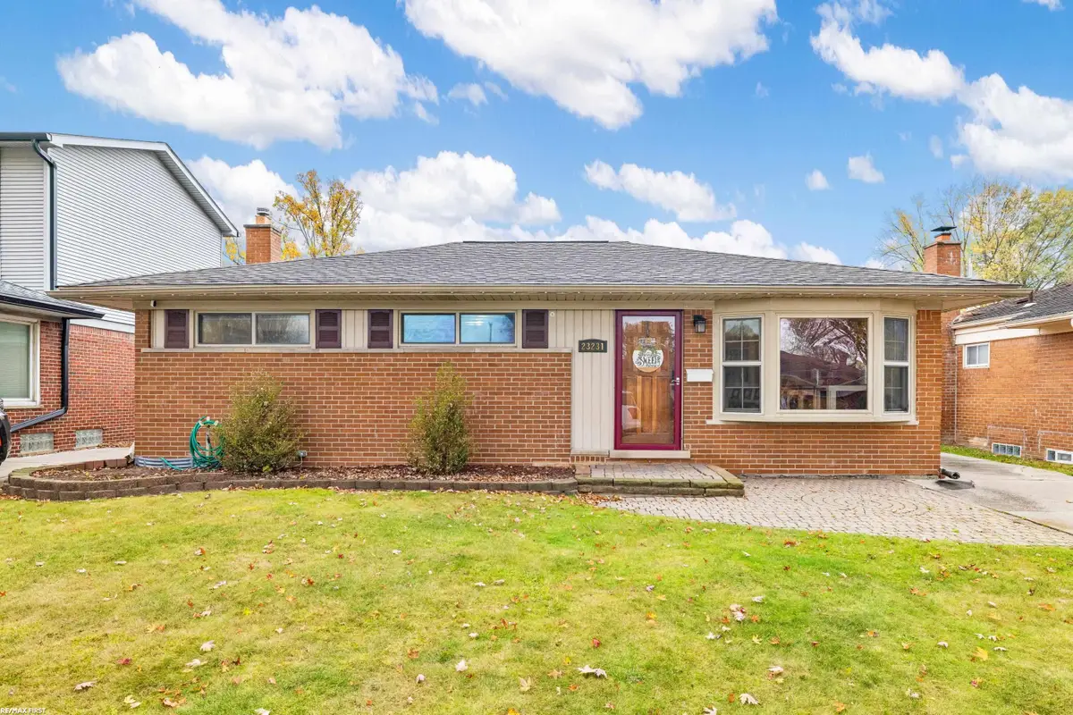 23231 Recreation, Saint Clair Shores, MI 48082 - #1