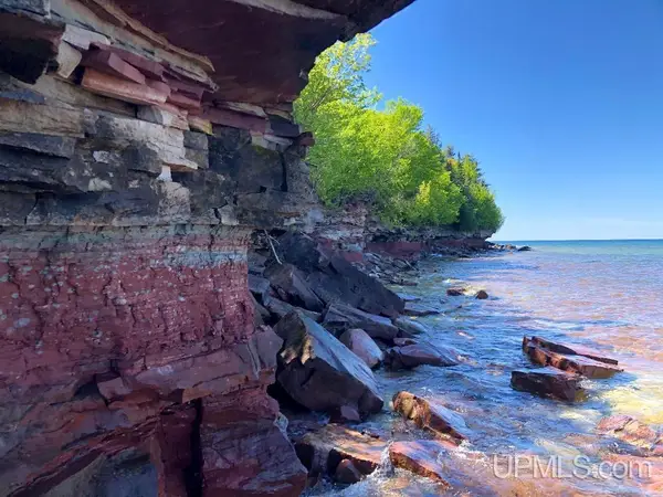 Parcel 153 Shore, Au Train, MI 49806