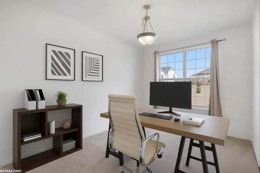 55321 Demaret, Macomb Township, MI 48042 - Image #3