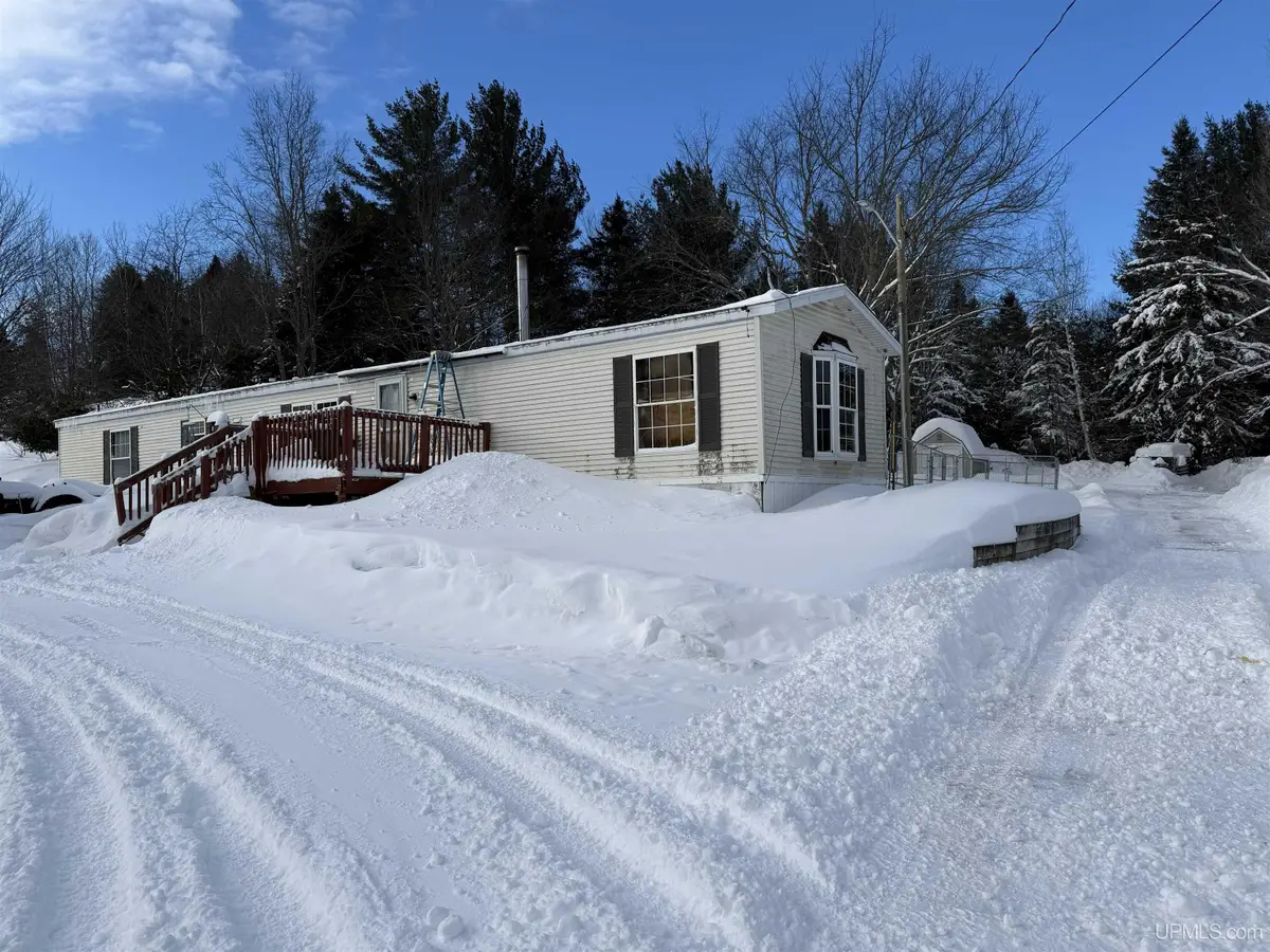 120 Town Line, Skandia, MI 49885 - Image #1