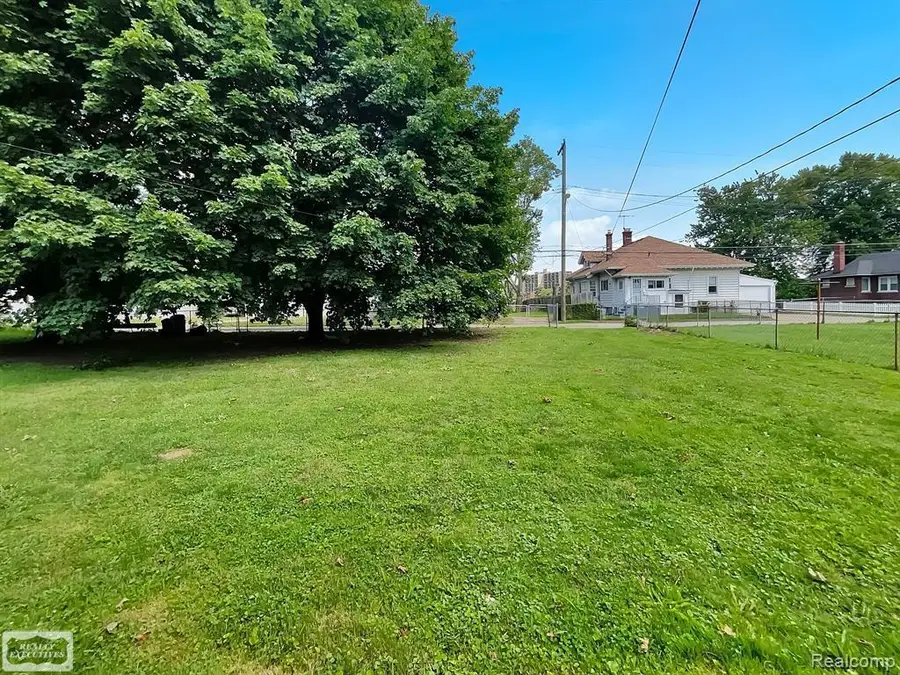 35 Michigan, Mount Clemens, MI 48043 - #3