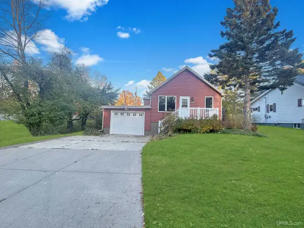 1468 Nestor, Munising, MI 49862