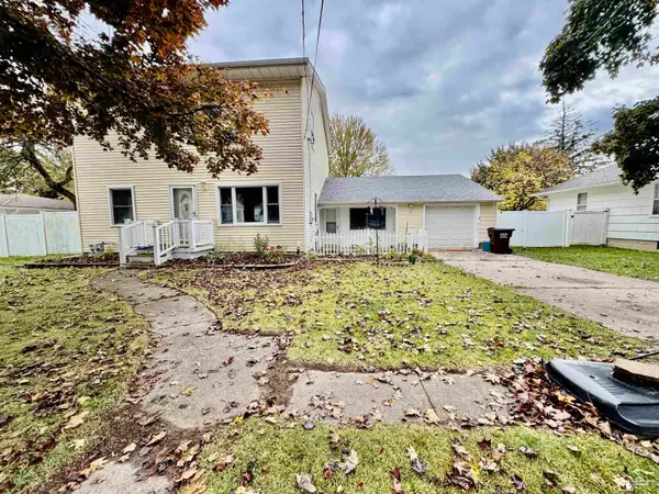 15484 Eastwood, Monroe, MI 48161