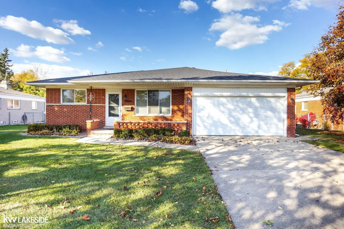 2825 Sherbourne, Troy, MI 48083 - #1