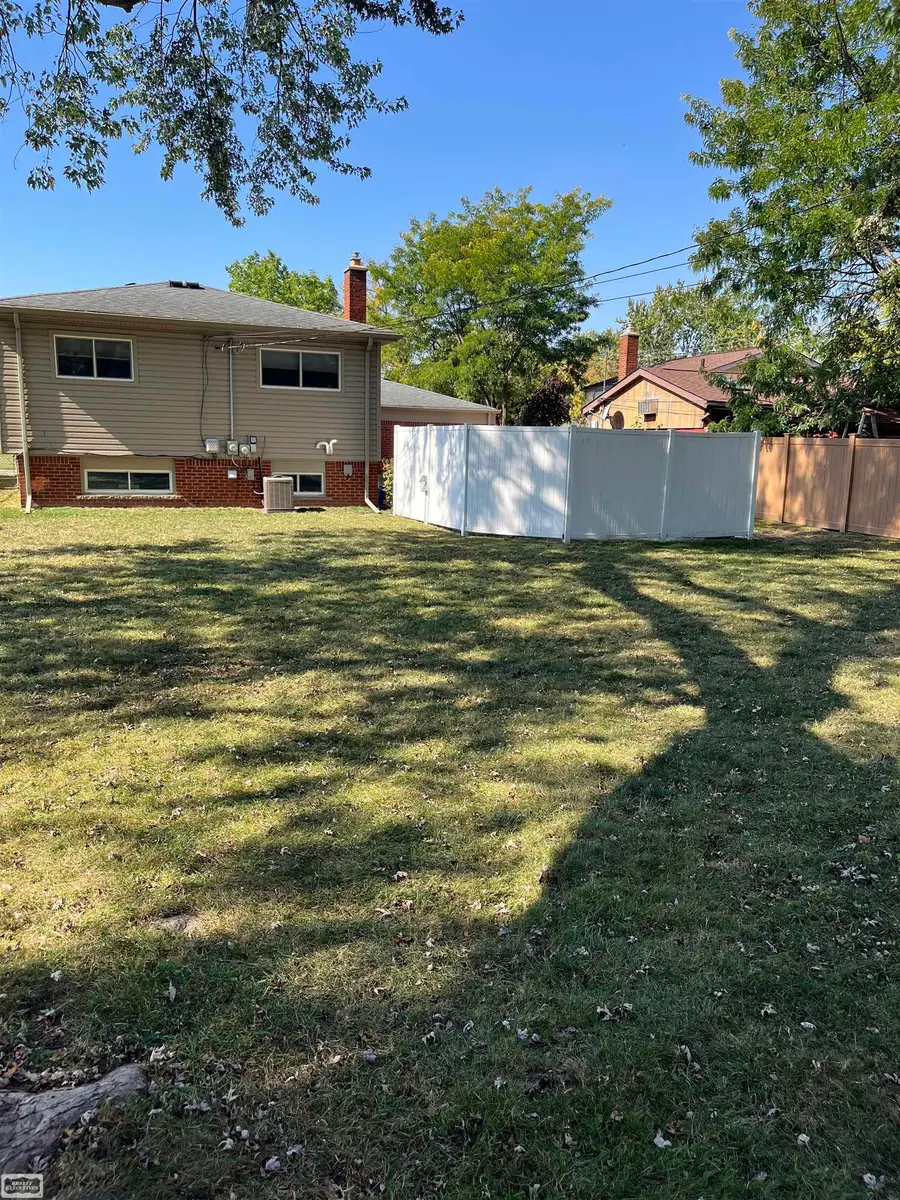 29366 Wagner, Warren, MI 48093 - #2