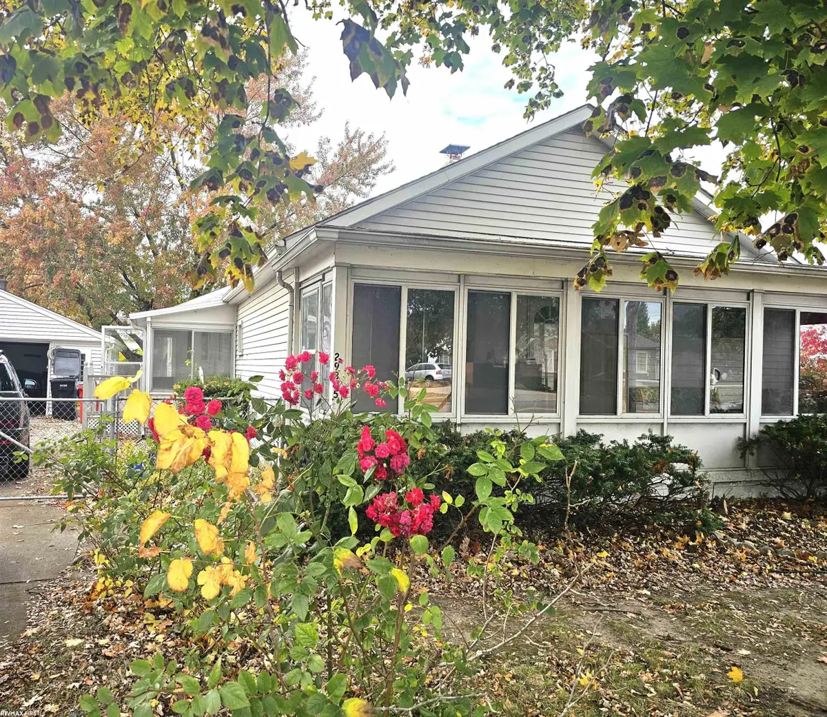 29355 Utica, Roseville, MI 48066 - #1