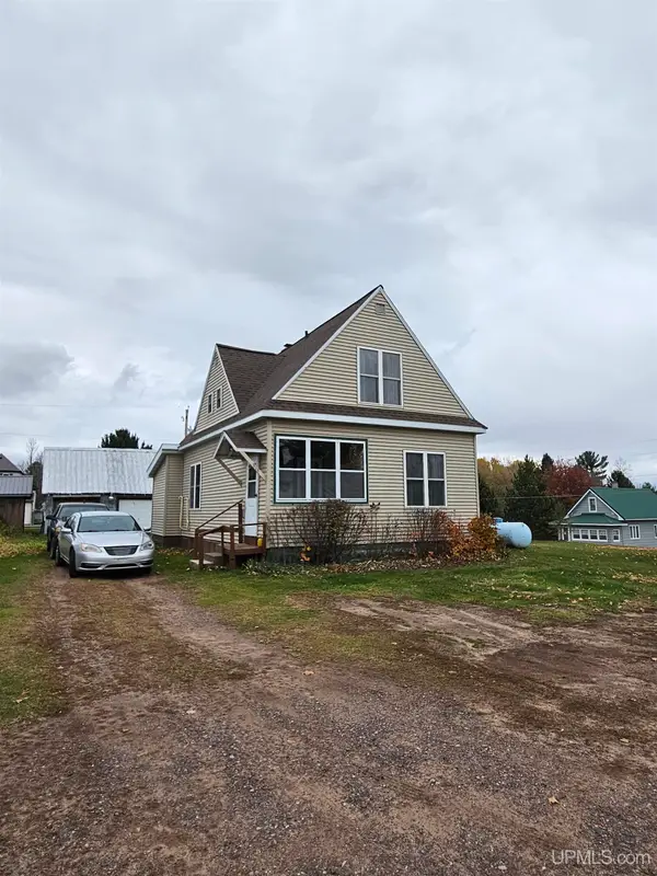 313 Ash, Greenland, MI 49929