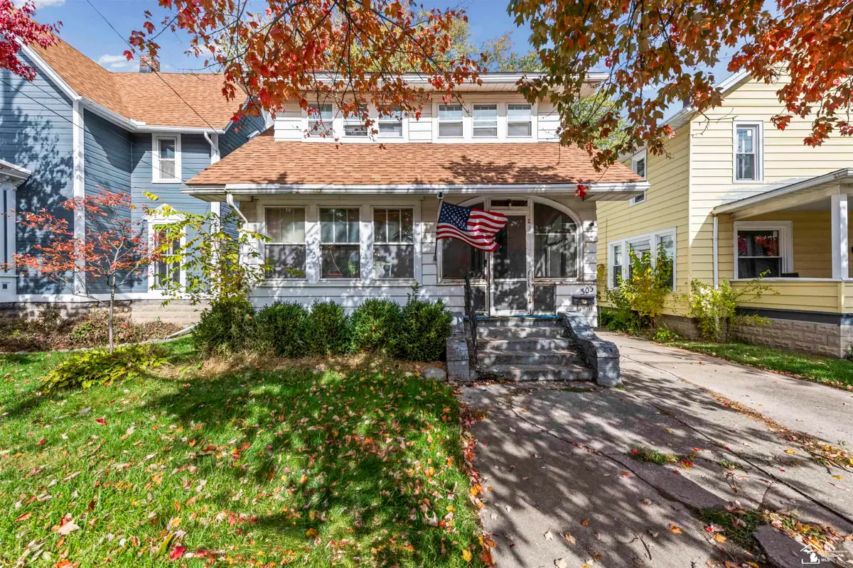 303 E Lorain, Monroe, MI 48162 - #1