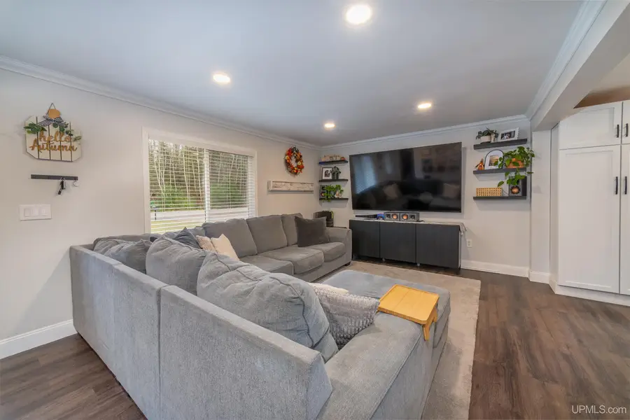 350 S Big Creek, Marquette, MI 49855 - Image #3