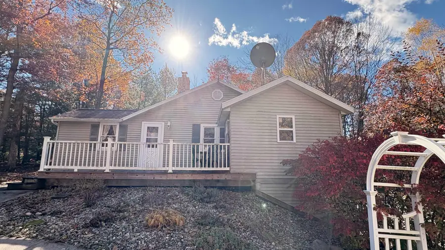 2790 Gilroy, Harrison, MI 48625 - Image #3