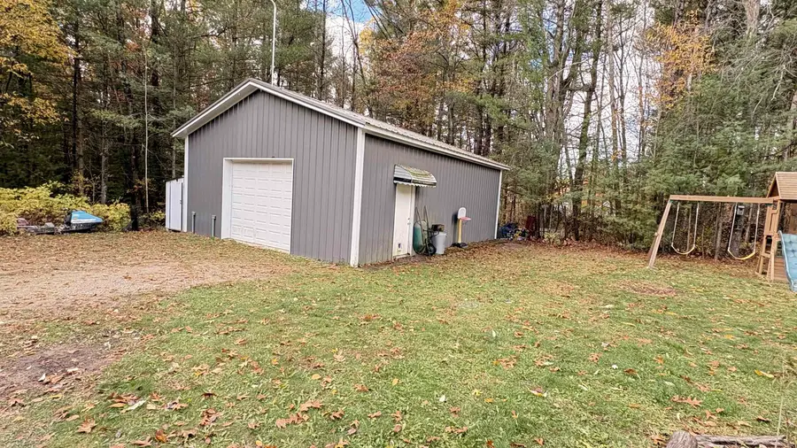 2900 Gilroy, Harrison, MI 48625 - Image #3