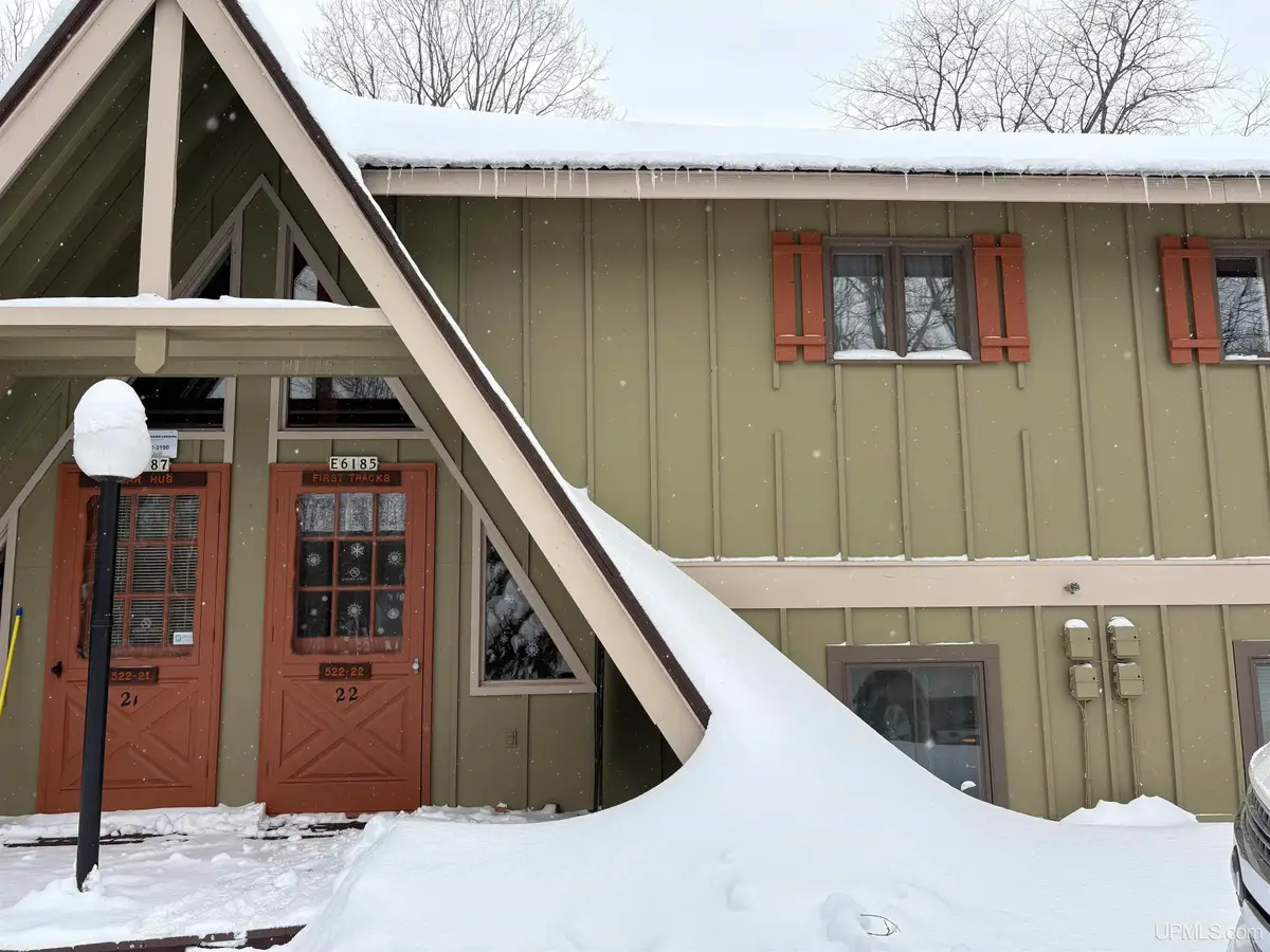E6185 E Snow Strasse #522-22, Ironwood, MI 49938 - Image #1