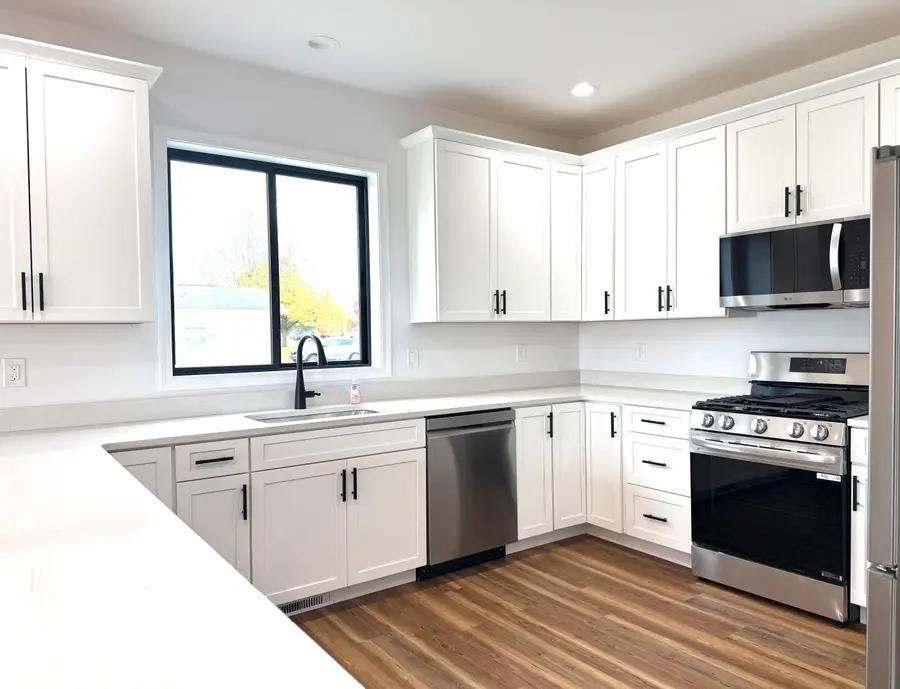 267 W Midland, Auburn, MI 48611 - Image #2