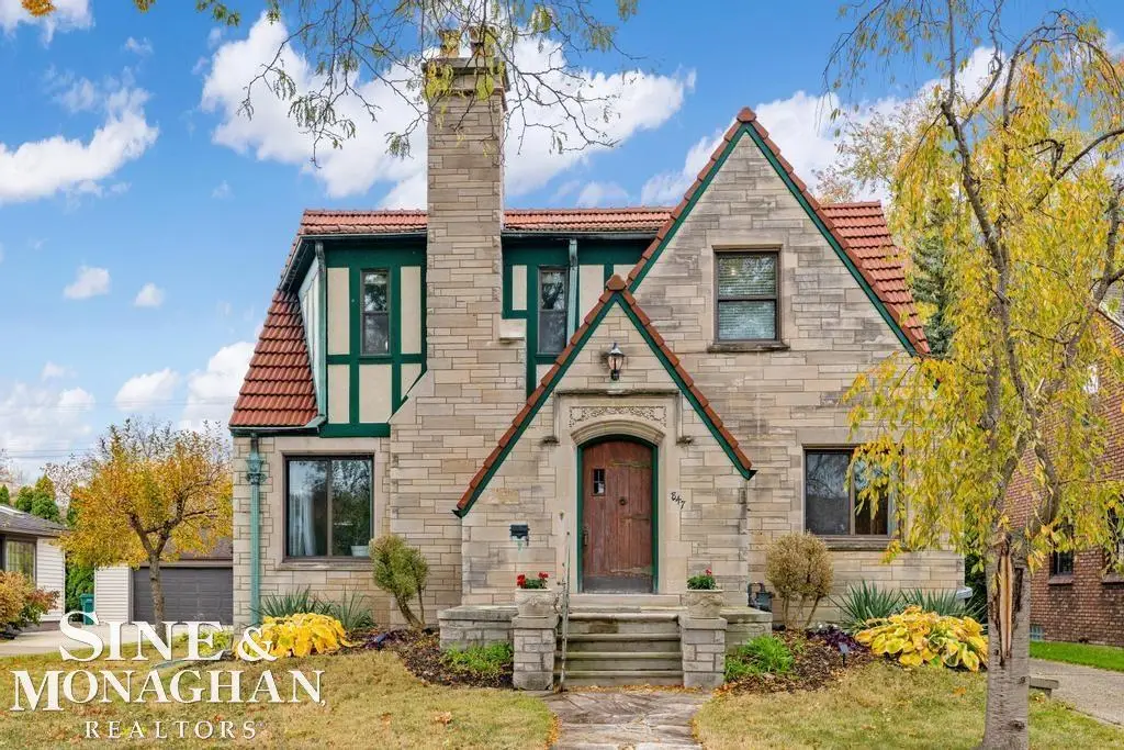 847 Barrington, Grosse Pointe Park, MI 48230 - #1