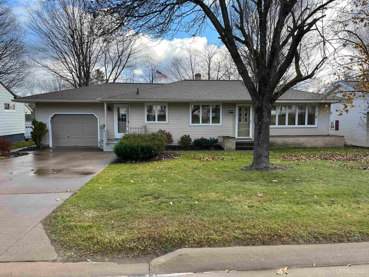 230 Stoneville, Ishpeming, MI 49849 - Image #1