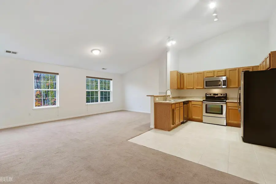 43117 Burlington, Sterling Heights, MI 48312 - Image #3