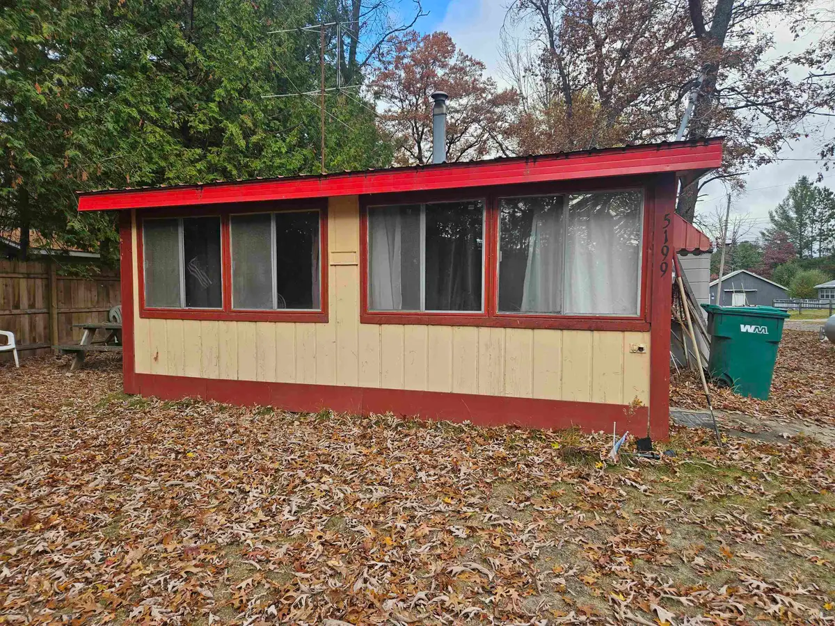 5199 E Cranberry, Harrison, MI 48625 - Image #1