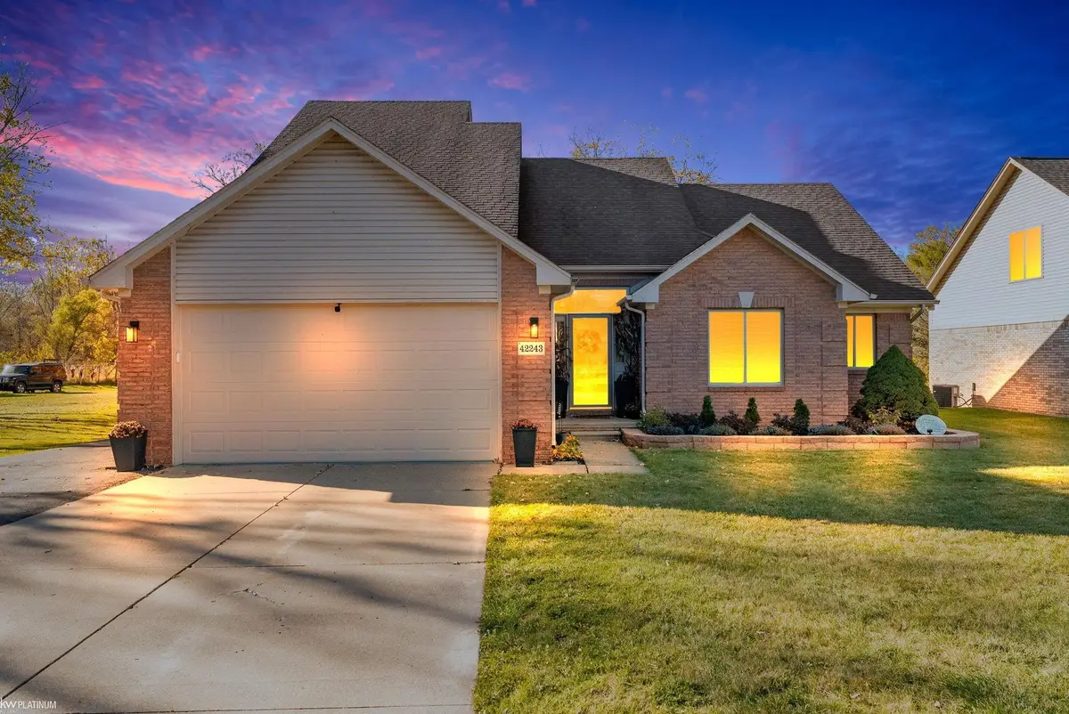 42243 Little, Clinton Township, MI 48036 - #1