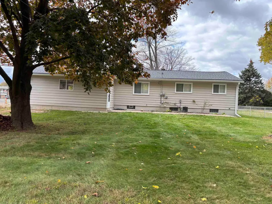 1546 Richmond, Pontiac, MI 48340 - Image #3