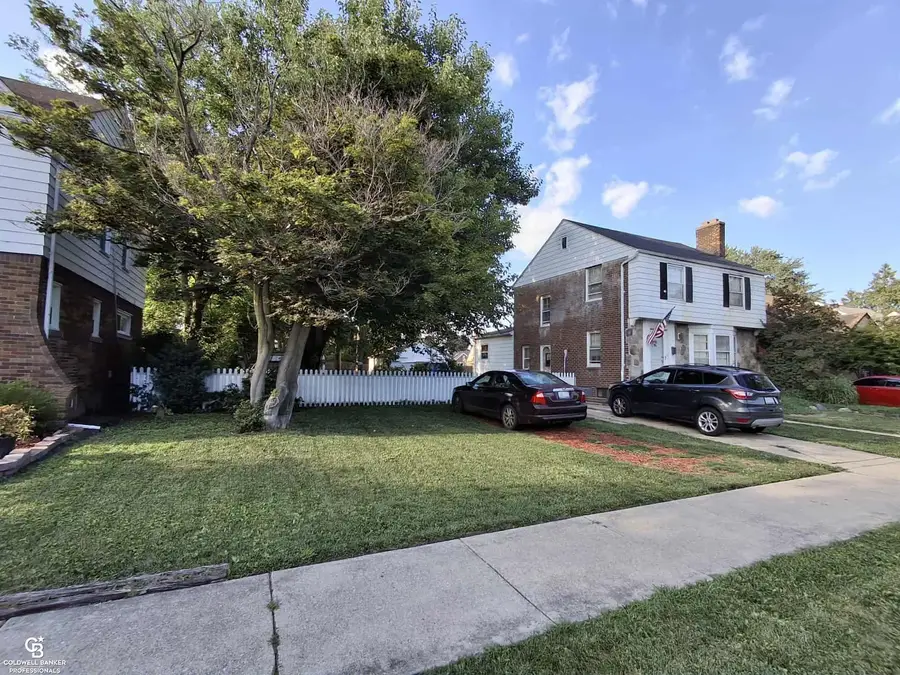 1034 Emmons, Lincoln Park, MI 48146 - Image #2