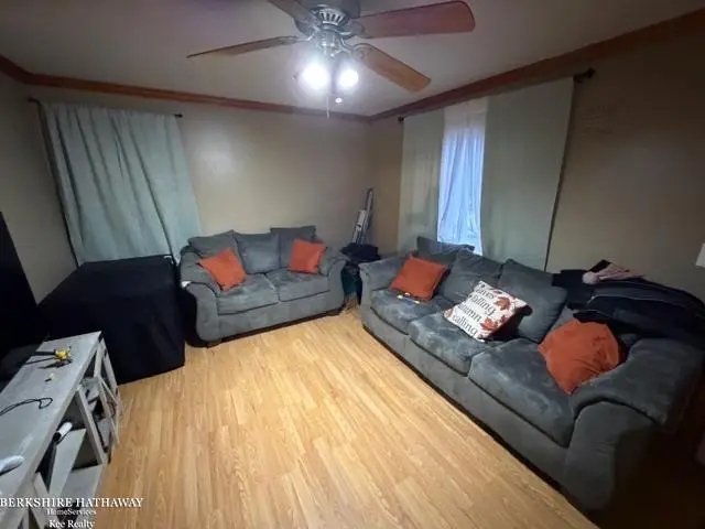 29081 Senator, Roseville, MI 48066 - #3